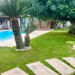 Independent In مودونيو